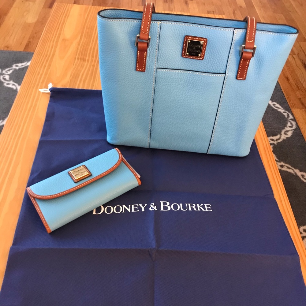 Dooney&Bourke Tote Purse